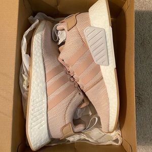 Adidas NMD_R2 Pink/Pearl